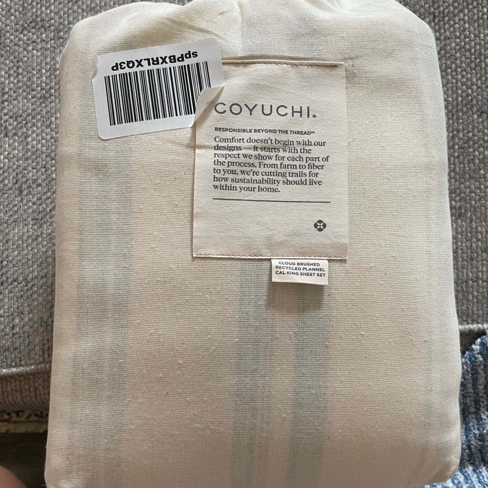 Coyuchi Cloud brushed recycled flannel cal king sheet set